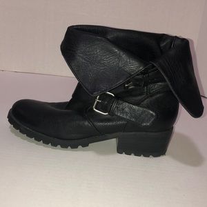 Dolce vita black motto booties